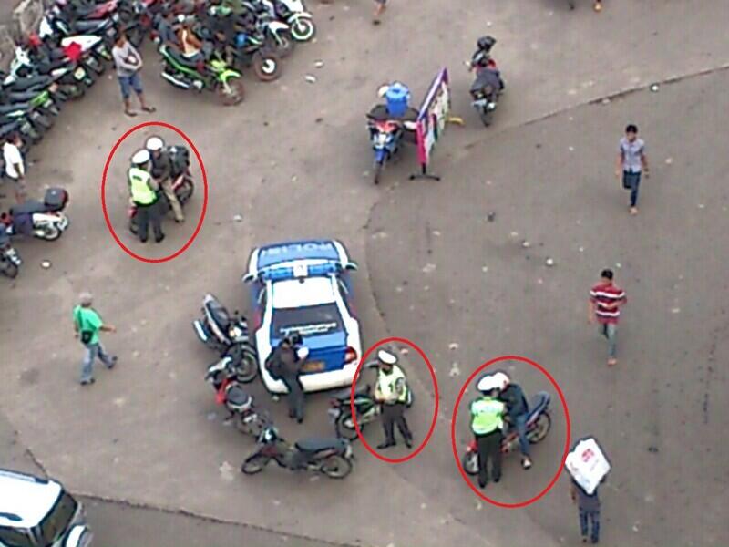 OKNUM polisi iseng !! agan &amp; aganwati pernah ngalamin ini gag??