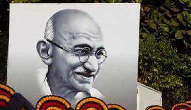 Darah Mahatma Gandhi Dilelang di Inggris