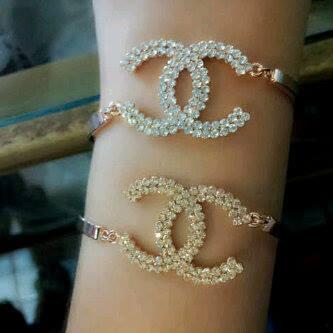 Cari Aksesoris Xuping Lapis EMAS 18k, harga terjangkau 