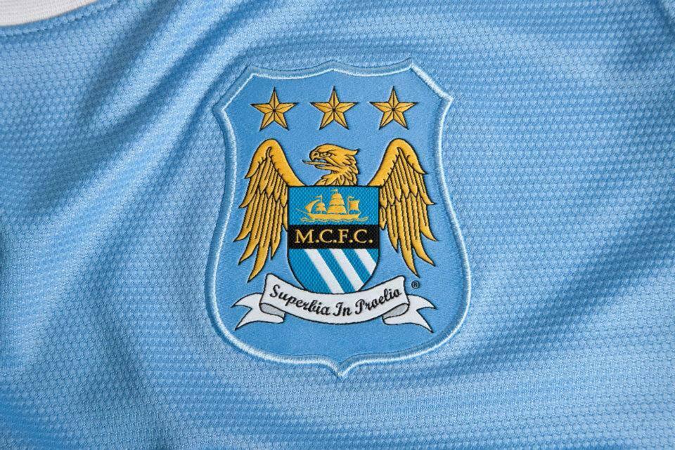 CITY RISING: New Nike 2013/14 home shirt detail