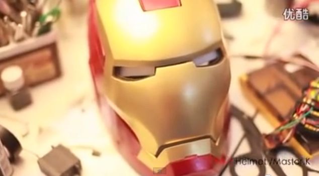 video pembuatan iron man helmet