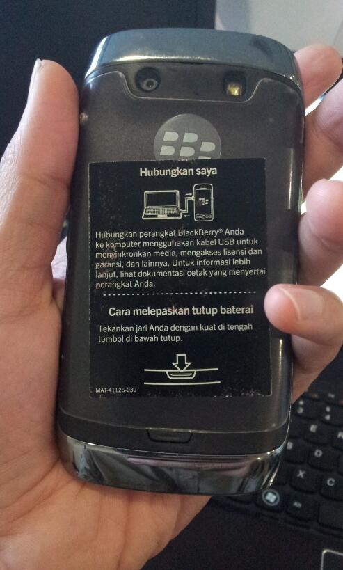 Jual Blackberry 9860 Monza Mulus Garansi msh 1.5 tahun CTN Rp 2.200.000