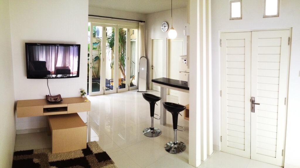 SEWA VILLA,GUEST HOUSE,RUMAH,MOBIL,BUS,PAKET TOUR, MURAH HARIAN,MINGGUAN DI BALI