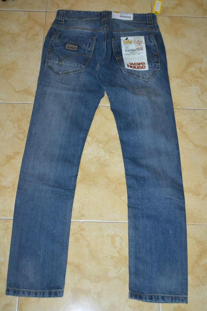 Cari WTS celana  LOIS  jeans  Slimfit ORIGINAL 100 MURAAAH 