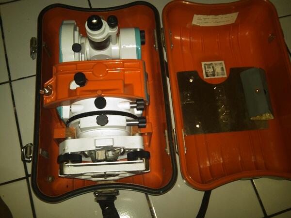 Theodolite Manual Sokkia TM 20C Bandung