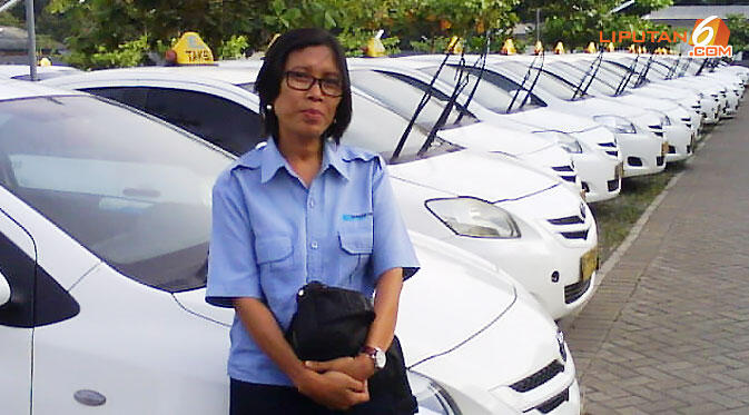Nana Tan Wijaya, dari Wanita Karir Kini Jadi Sopir Taksi