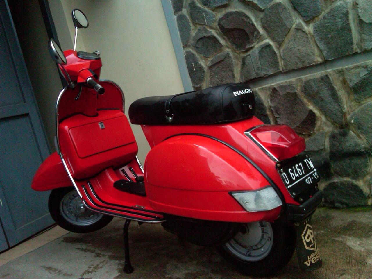 Download 70 Modifikasi Motor Vespa Px Terbaik Dan Terupdate Cermin