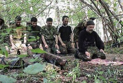 Subbhanallaah ...penampakan ketika Sholat!!!!