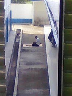 Subbhanallaah ...penampakan ketika Sholat!!!!