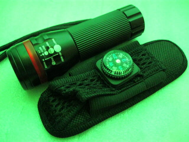 "HABISIN STOK" Senter zoom led CREE