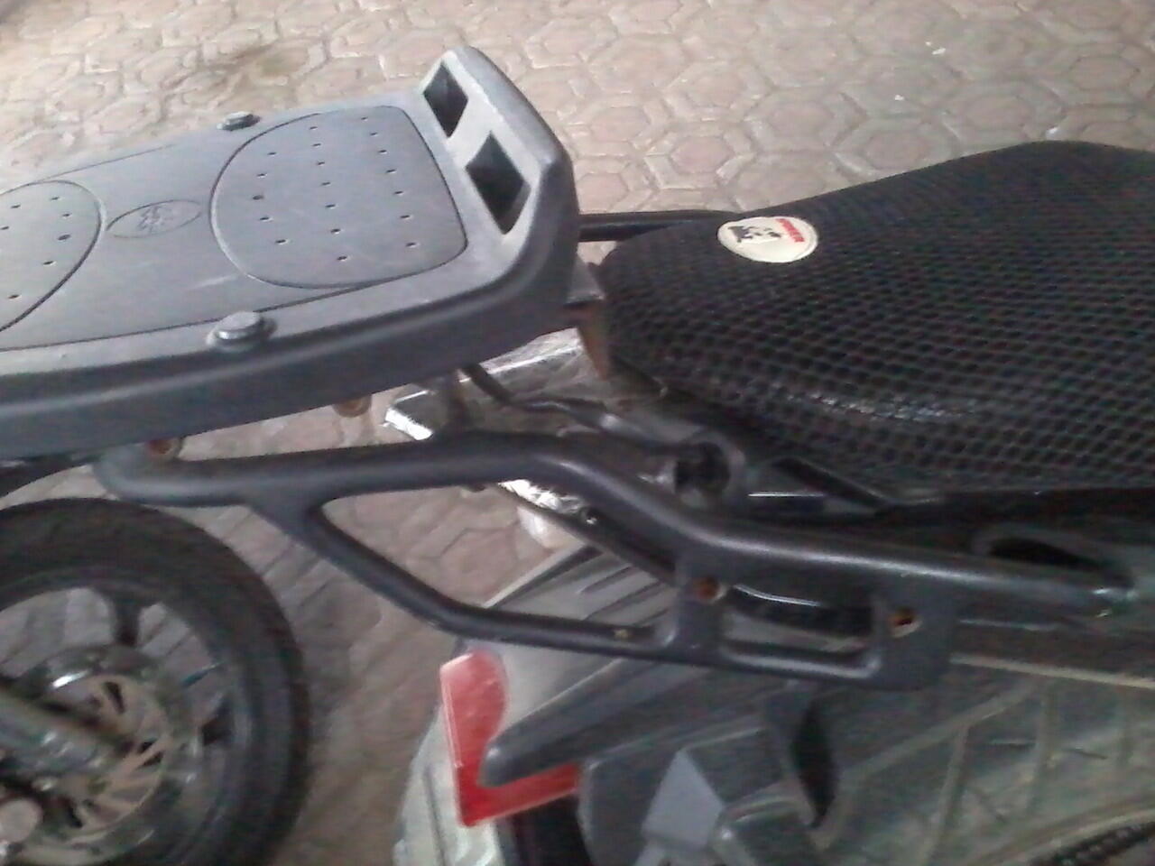 Bracket Kucay Byson Bandung