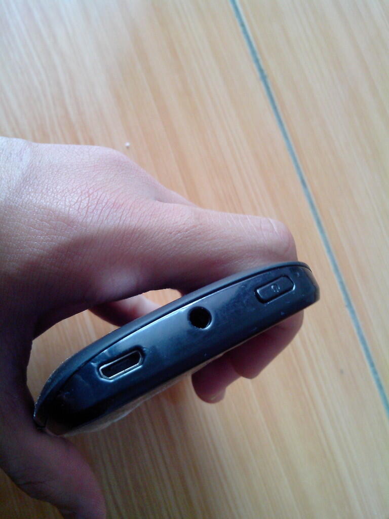 NOKIA LUMIA 710 BLACK MULUS FULL BANDUNG
