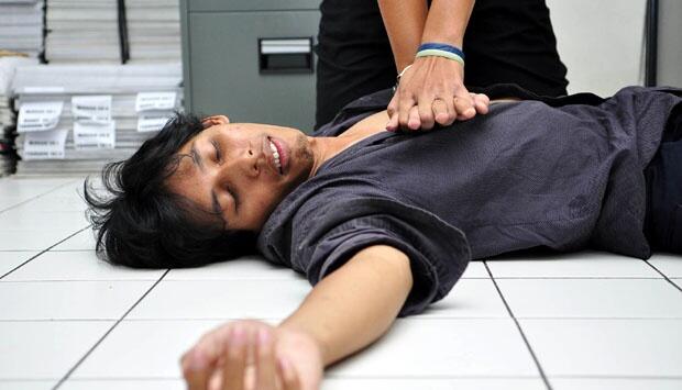 8 Kesalahan Saat Memberikan Pertolongan Pertama