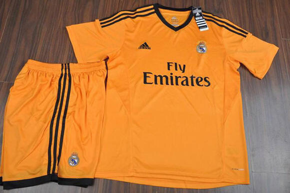 jersey club 2013/2014 mana yang agan suka?