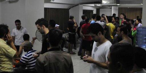 Suka goda wanita, bule di apartemen Kalibata City diciduk