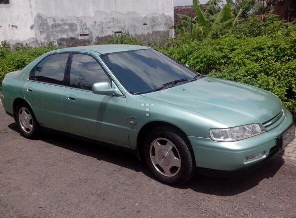 Accord Cielo 95 MT Hijau Mulus Malang