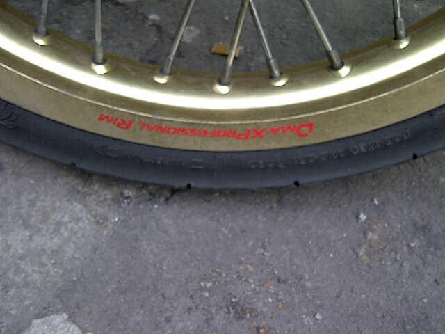 Velg D-max GOLD + ban mizzle