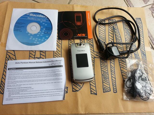 Blackberry 8230 Pearl Flip CDMA. Masih GARANSI