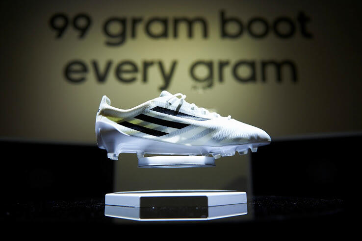 ADIDAS ADIZERO F50 99 GRAM : THE LIGHTEST FOOTBALL BOOT PROTOTYPE