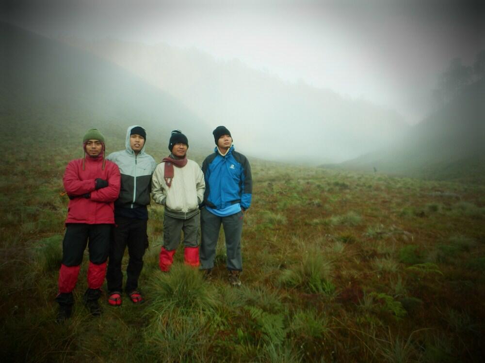 Mahameru (8-12 Mei 2013)