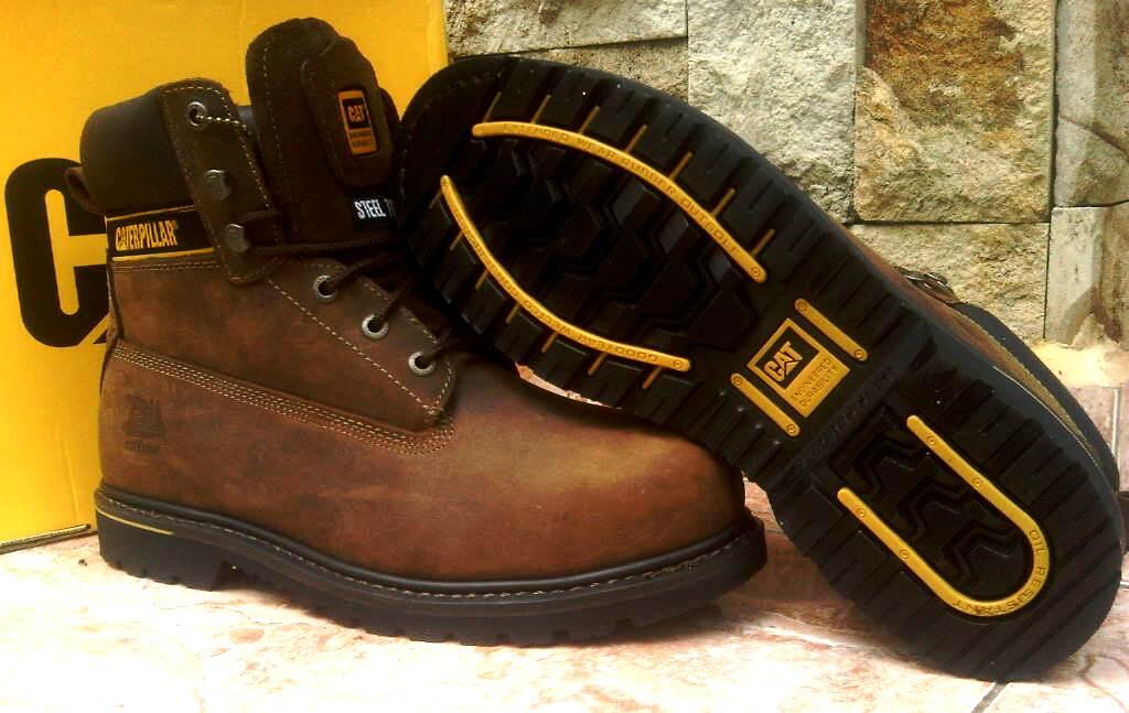 Terjual Sepatu Caterpillar Original | Original Caterpillar (boots and ...