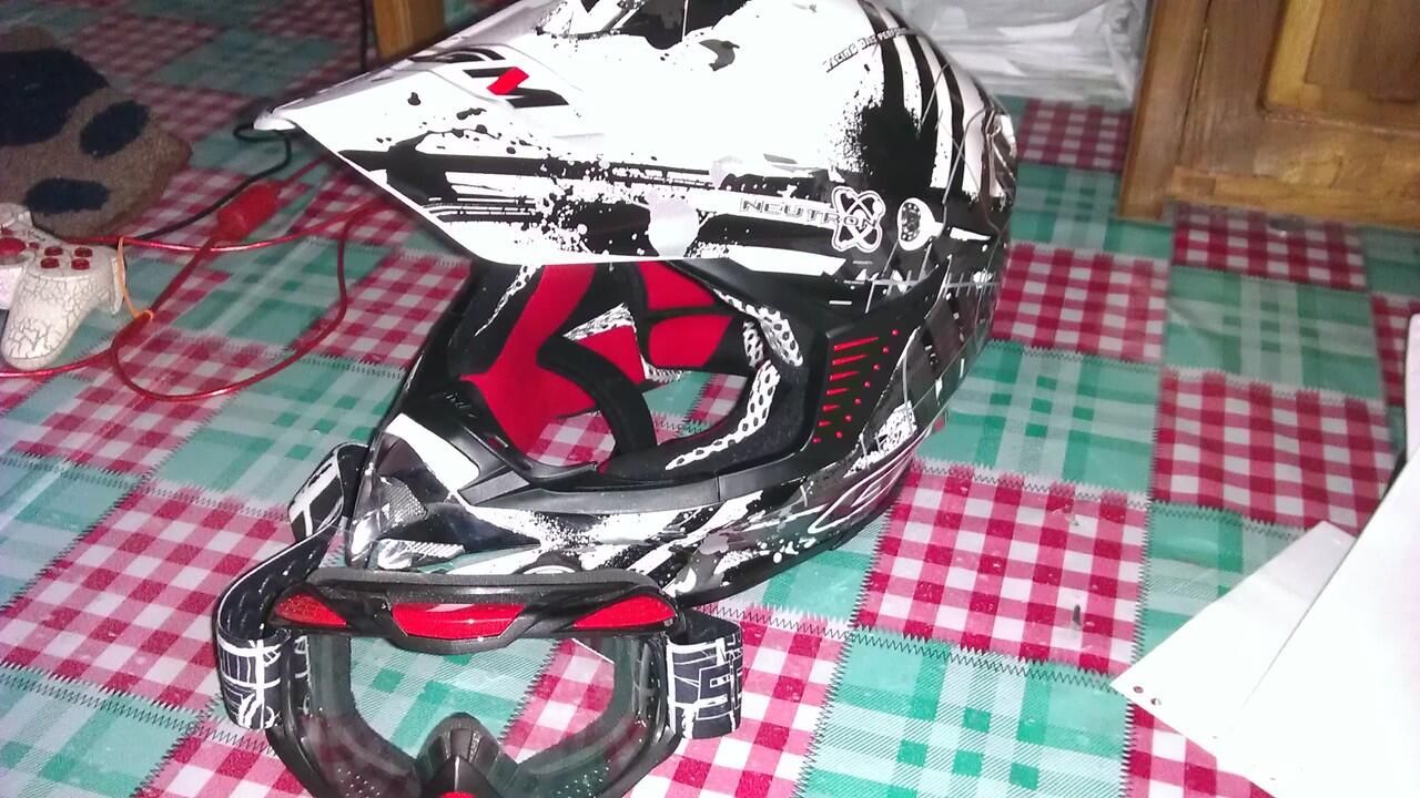 WTS HELM CROSS GM + GOOGLE SNAIL