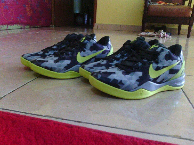 SEPATU BASKET KOBE 8 VOLT,TERBARU..(REPLICA)