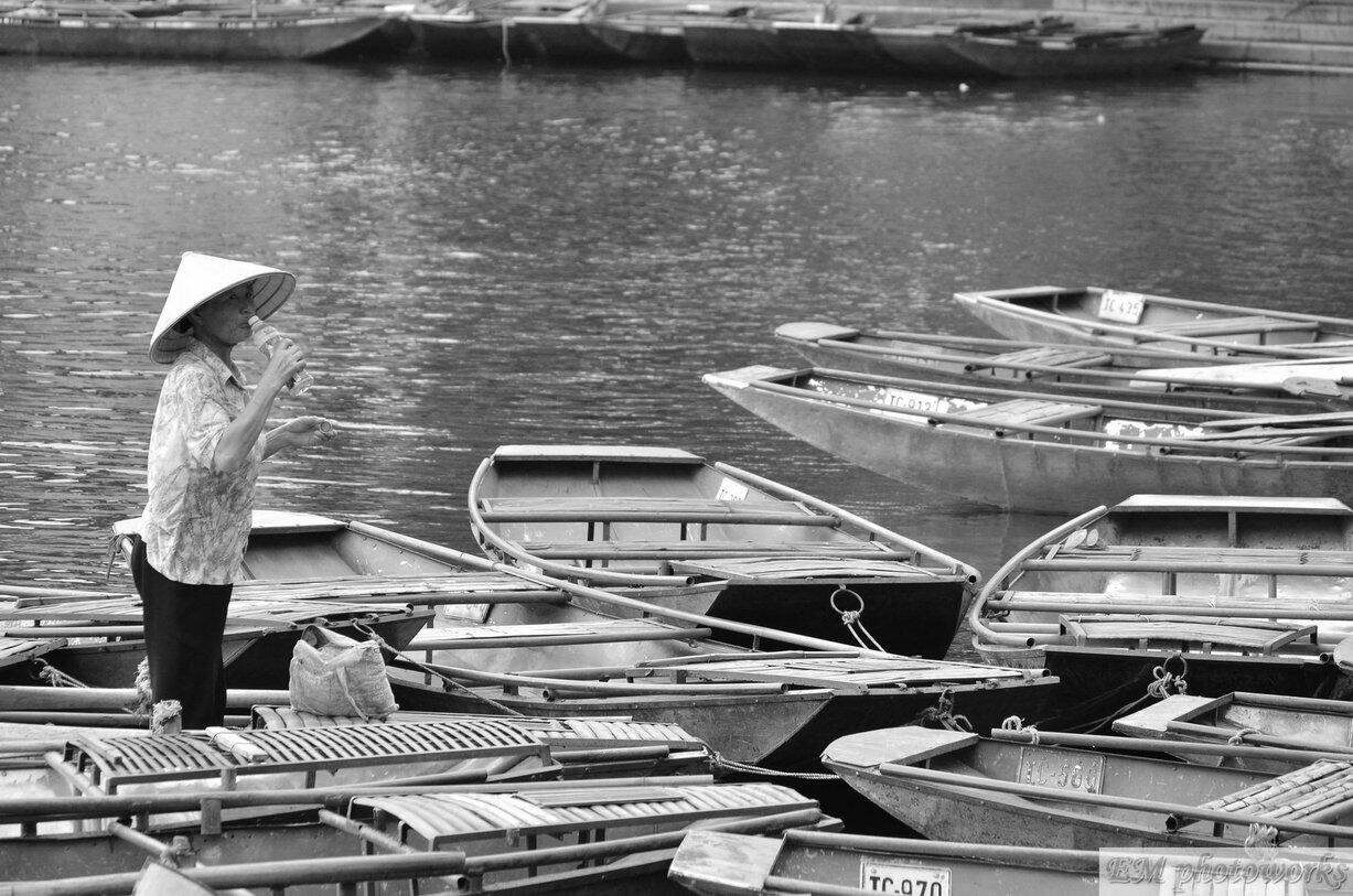 [Share] Foto-foto trip ane ke Hanoi, dalam format B/W