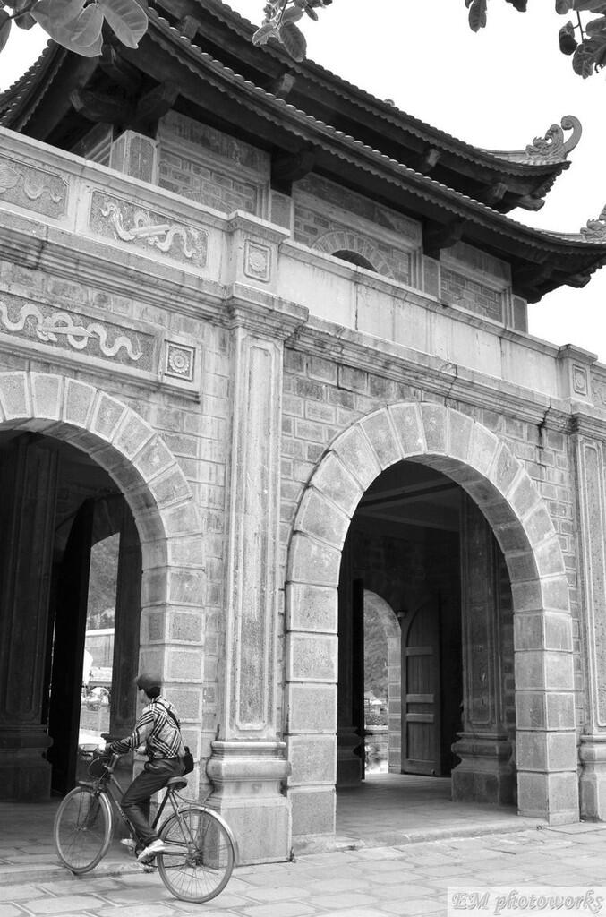 [Share] Foto-foto trip ane ke Hanoi, dalam format B/W