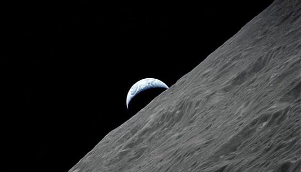 NASA Siapkan Paket Pelesiran ke Bulan?