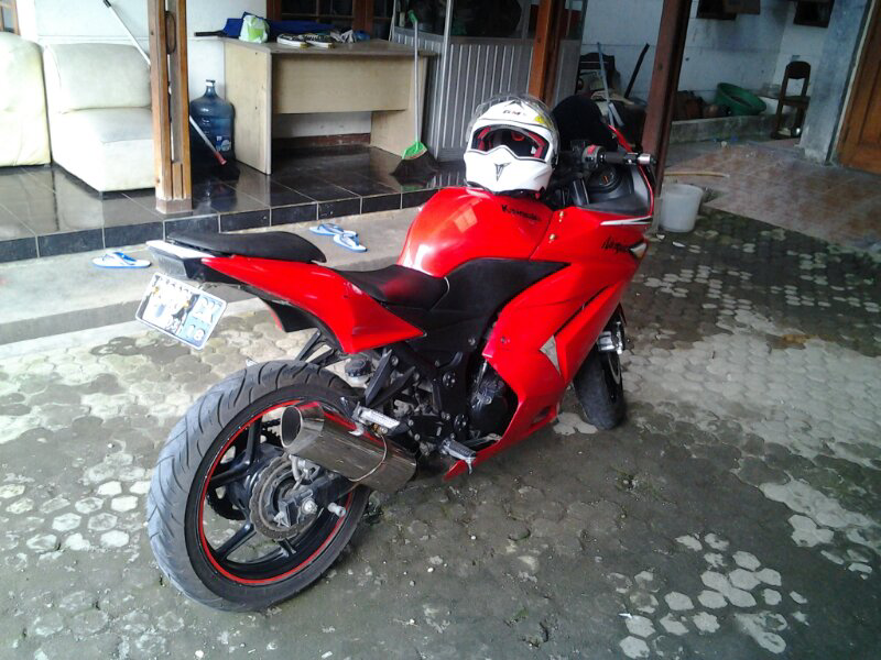kawasaki ninja 250r