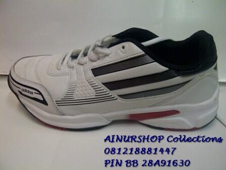 SEPATU TENNIS ADIDAS, ADIDAS TENNIS GRADE ORIGINAL, READY STOK SIZE 40-45