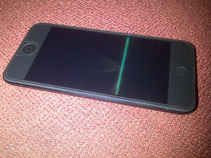 JUAL: iPod Touch 5 th Gen 64gb BLACK SECOND LIKE NEW MURAH LOKASI JAKARTA