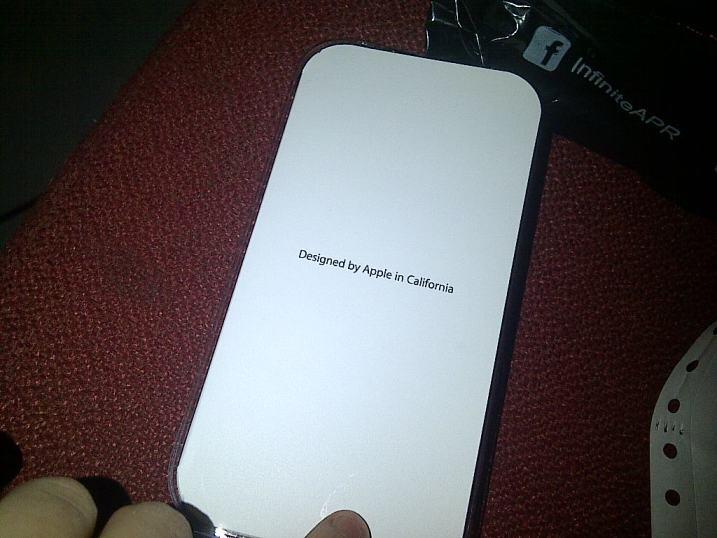 JUAL: iPod Touch 5 th Gen 64gb BLACK SECOND LIKE NEW MURAH LOKASI JAKARTA