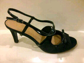 Jual Sepatu dan sandal Charles & Keith Original Murah! Ready stock