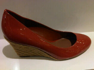 Jual Sepatu dan sandal Charles & Keith Original Murah! Ready stock