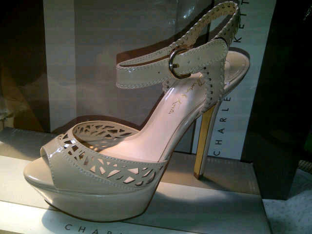 Jual Sepatu dan sandal Charles & Keith Original Murah! Ready stock