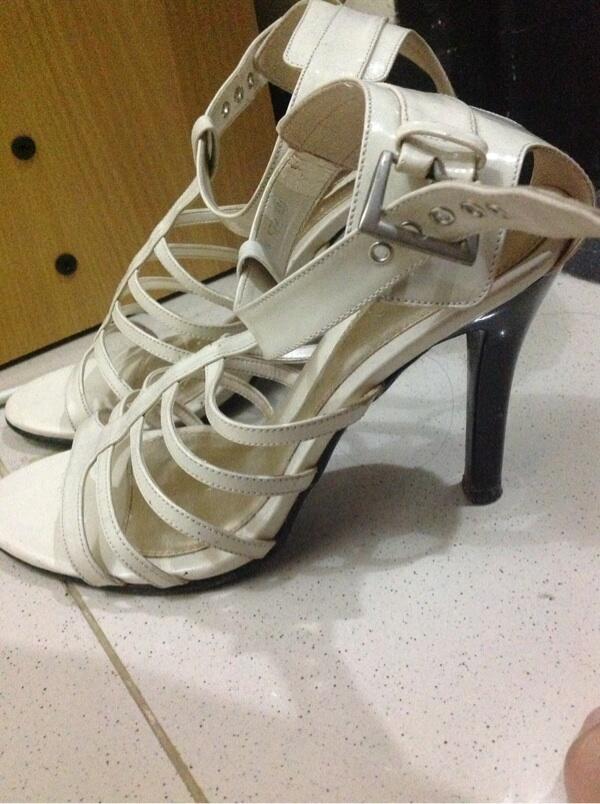 preloved sepatu heels xml muraaaaah only 1 item
