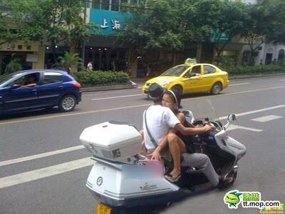 Fenomena Motor Goyang : Pacaran Diatas Motor..Awas Kebablasan gan!! &#91;pict 18+&#93;