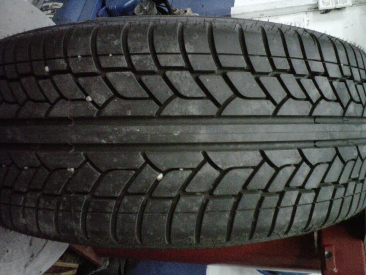 Terjual VELG SECOND EXE PEGASUS ELITE-8 + BAN R20 SILAKAN 