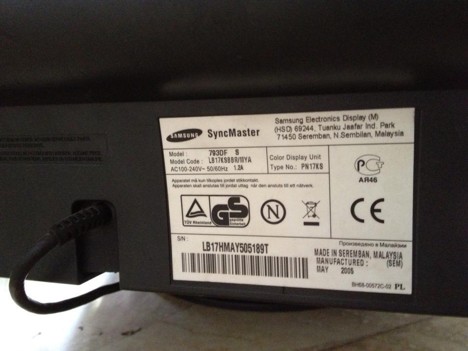 PC MONITOR Komputer SAMSUNG BEKAS... KONDISI masi bagus 90%.,JUAL RUGI & MURAH !!