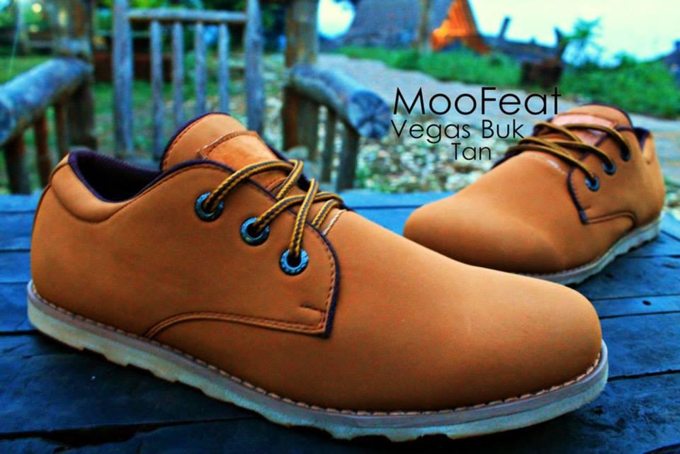 MOOFEAT moofeat BUK dan casual lets order and dont panic