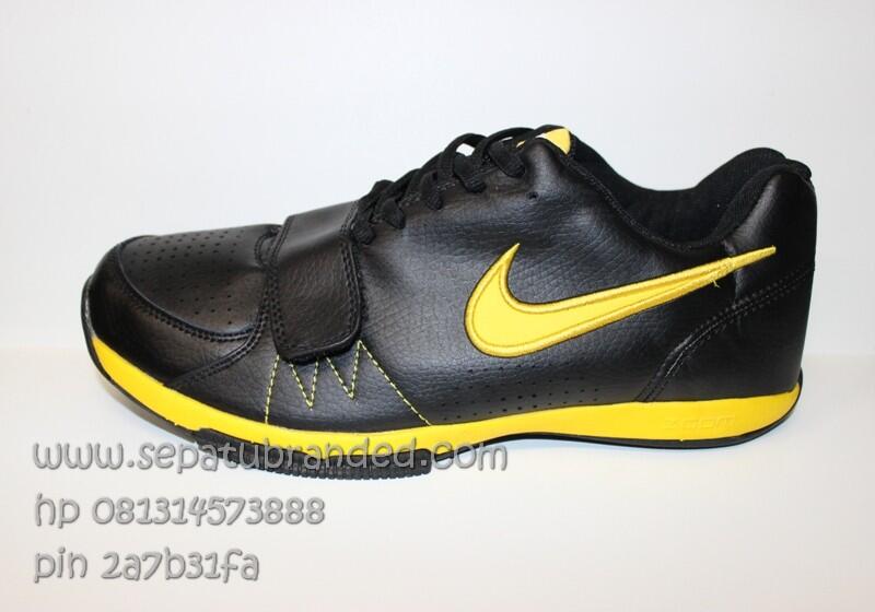 sepatu adidas glide,vans,macbeth,puma,nike,converse,toms,reebok,zara,asics tiger