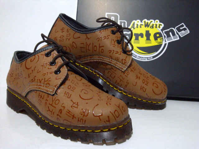 SEPATU DR. MARTENS & DR. FARIS