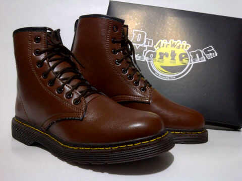SEPATU DR. MARTENS & DR. FARIS