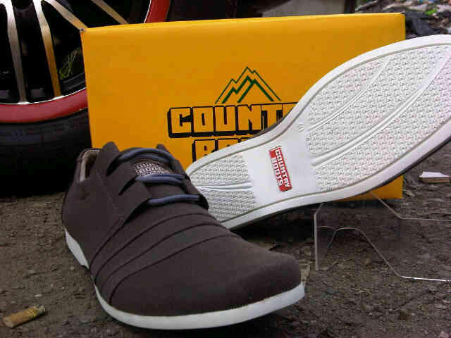 COUNTRY BOOTS ORIGINAL HANDMADE BANDUNG