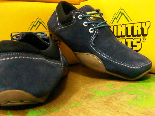 COUNTRY BOOTS ORIGINAL HANDMADE BANDUNG