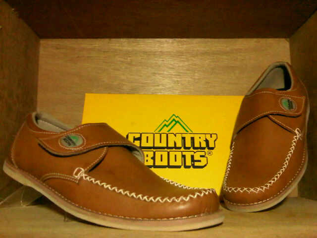 COUNTRY BOOTS ORIGINAL HANDMADE BANDUNG