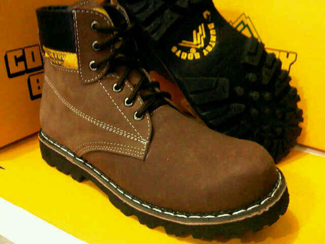COUNTRY BOOTS ORIGINAL HANDMADE BANDUNG