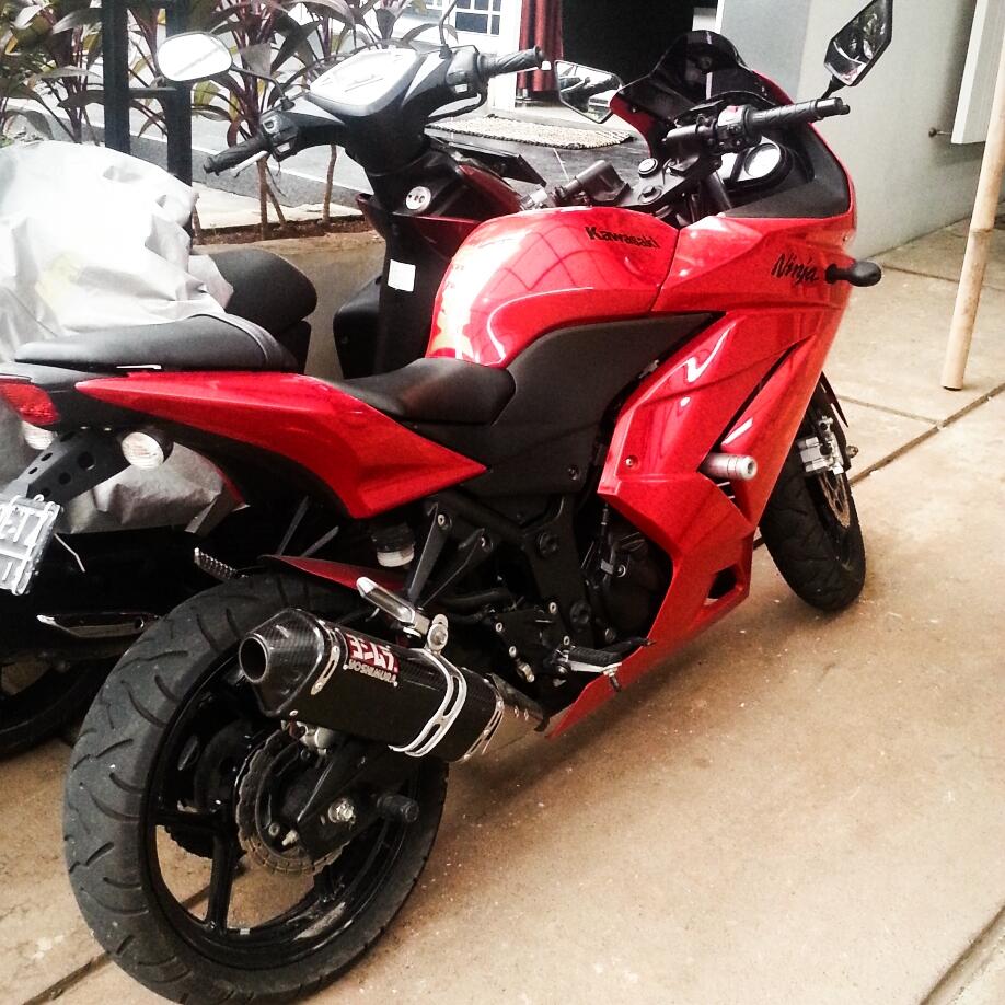 Cari Jual Kawasaki Ninja 250 Tahun 2010 Merah KASKUS